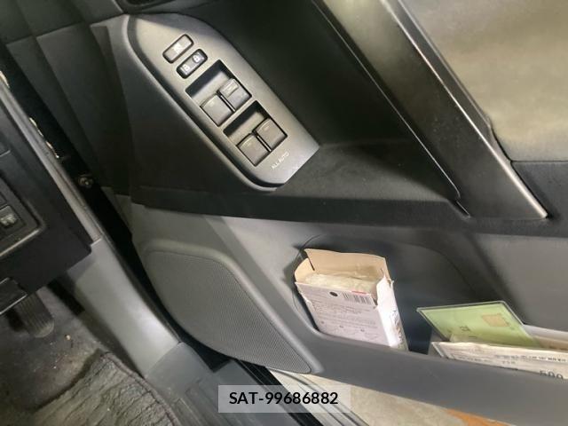 Toyota LAND CRUISER PRADO 2010-09 8230548-11