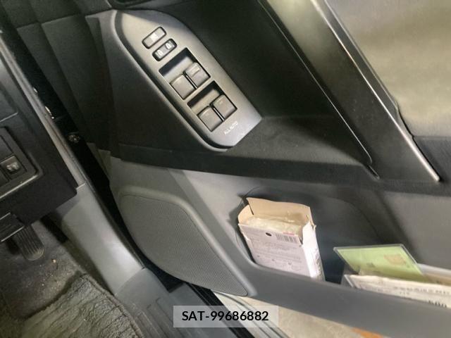 Toyota LAND CRUISER PRADO 2010-09 8230548-12