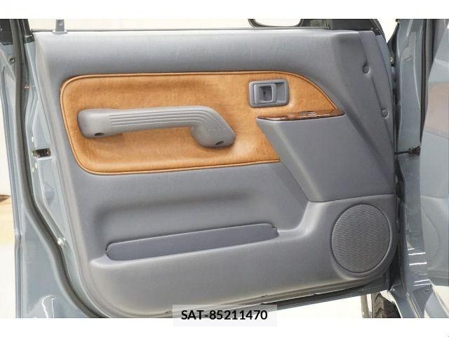 Toyota LAND CRUISER PRADO 1999-01 8230546-14