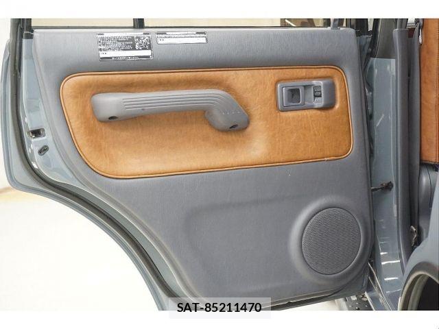 Toyota LAND CRUISER PRADO 1999-01 8230546-15