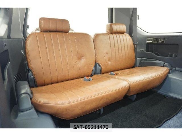 Toyota LAND CRUISER PRADO 1999-01 8230546-8