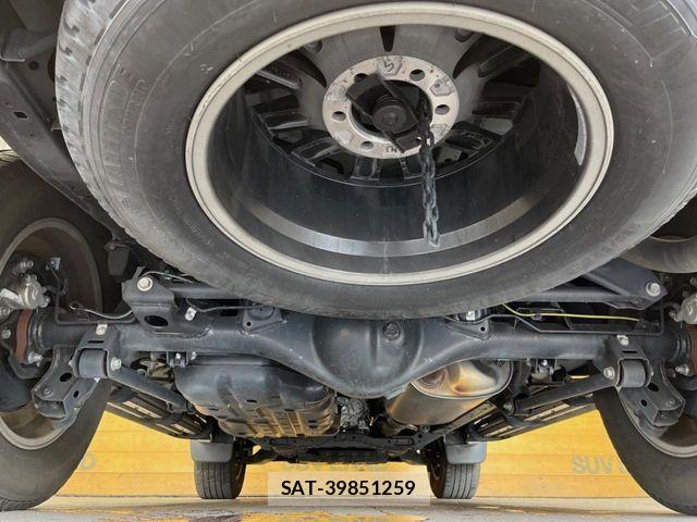 Toyota LAND CRUISER PRADO 2023-05 8230524-18