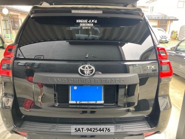 Toyota LAND CRUISER PRADO 2023-06 8230543-8