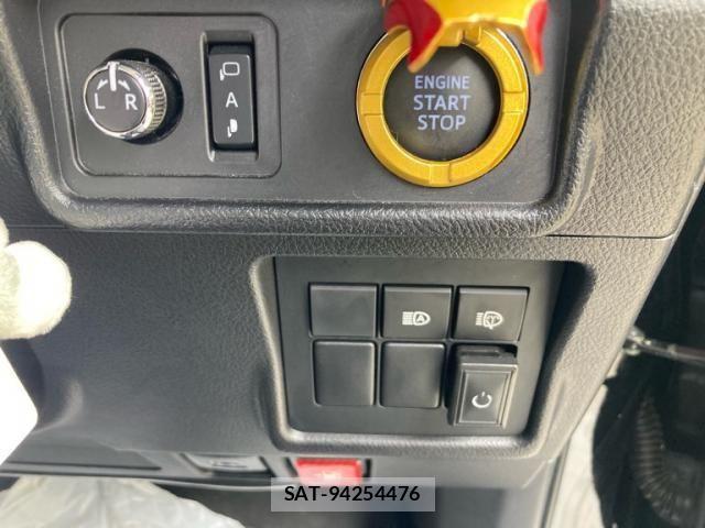 Toyota LAND CRUISER PRADO 2023-06 8230543-21
