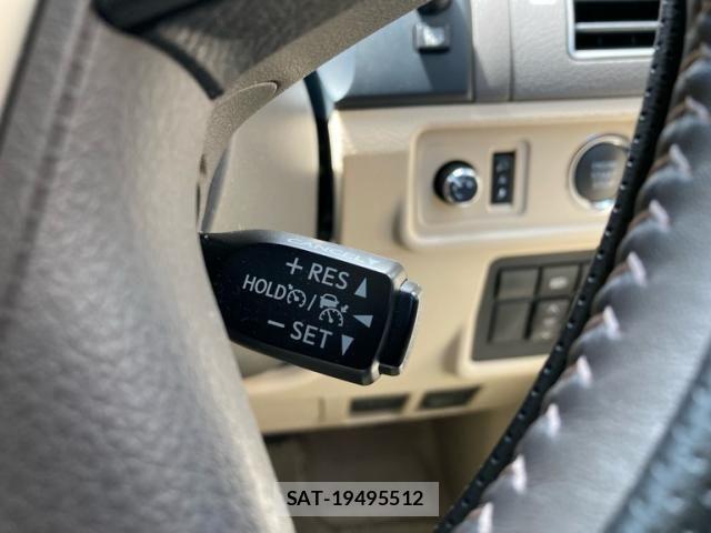 Toyota LAND CRUISER PRADO 2021-04 8245629-18