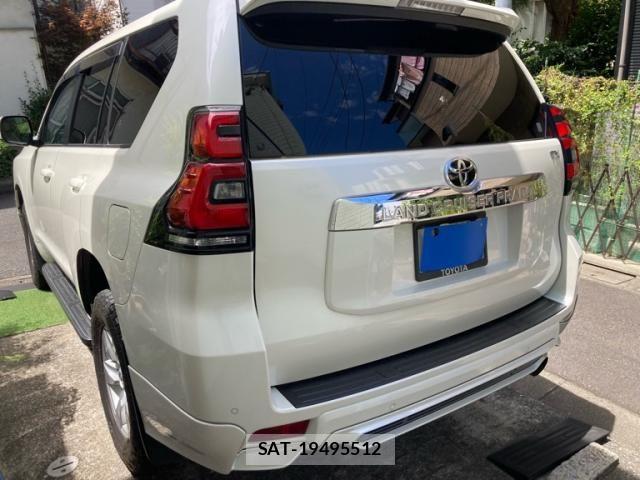 Toyota LAND CRUISER PRADO 2021-04 8245629-3
