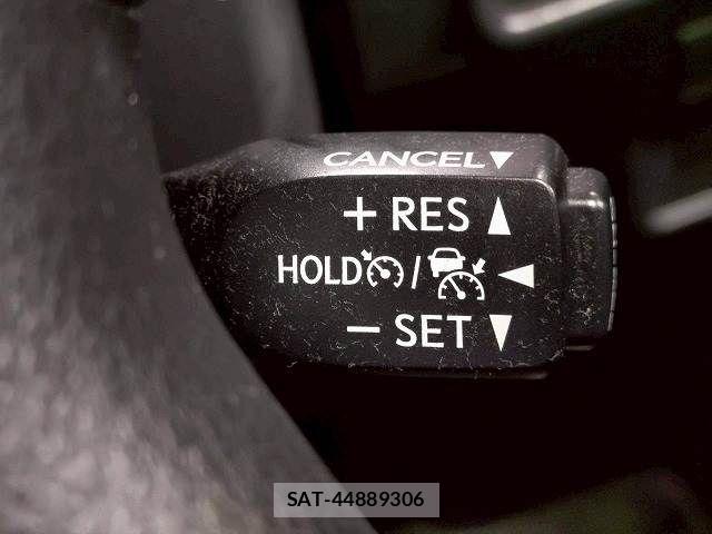 Toyota LAND CRUISER PRADO 2018-09 8245646-5