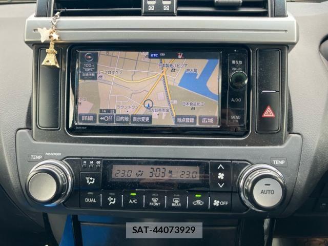 Toyota LAND CRUISER PRADO 2015-02 8245648-16