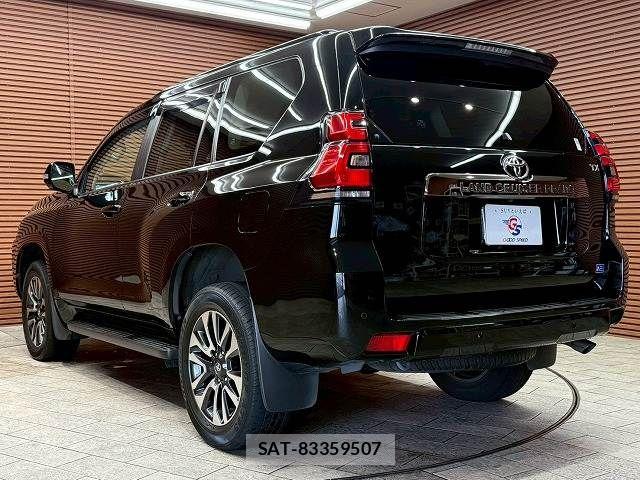 Toyota LAND CRUISER PRADO 2022-01 8245617-16