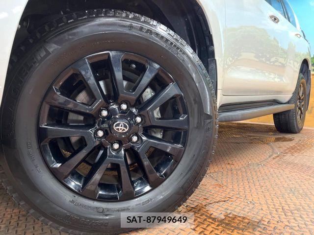 Toyota LAND CRUISER PRADO 2022-07 8245619-12