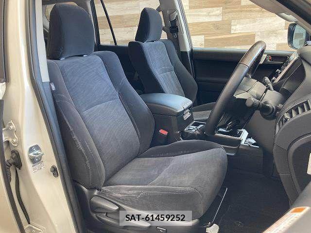 Toyota LAND CRUISER PRADO 2022-01 8245626-11