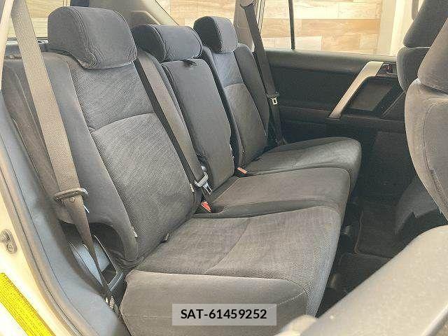Toyota LAND CRUISER PRADO 2022-01 8245626-12