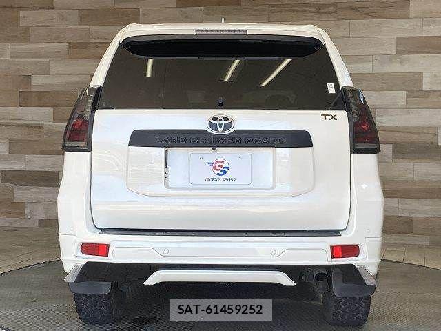 Toyota LAND CRUISER PRADO 2022-01 8245626-14