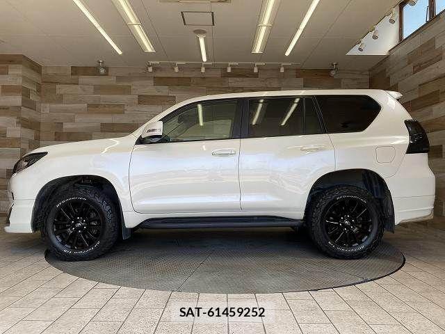 Toyota LAND CRUISER PRADO 2022-01 8245626-15