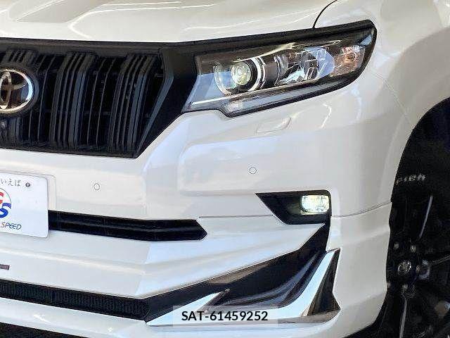 Toyota LAND CRUISER PRADO 2022-01 8245626-19