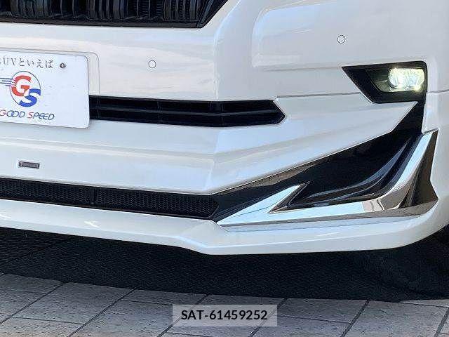 Toyota LAND CRUISER PRADO 2022-01 8245626-6