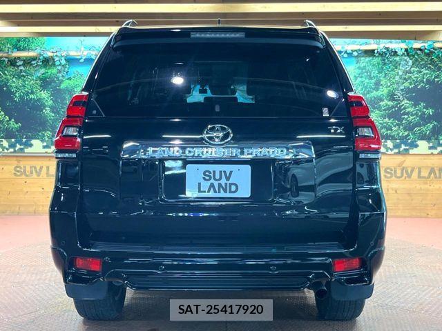 Toyota LAND CRUISER PRADO 2022-11 8245615-16