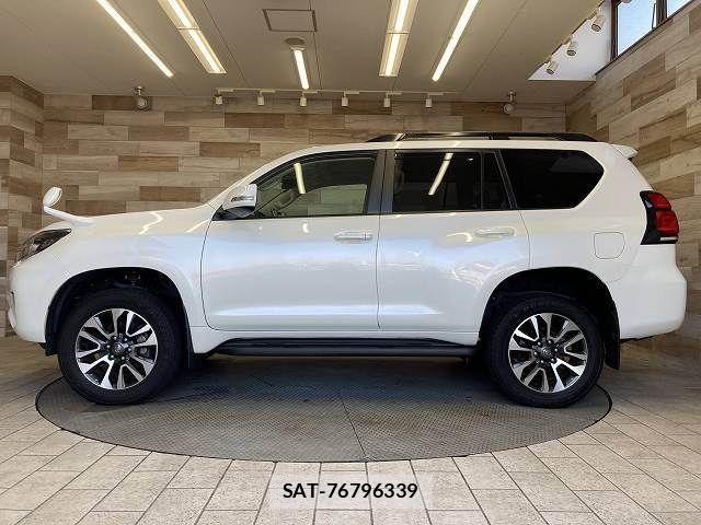 Toyota LAND CRUISER PRADO 2023-02 8245630-15