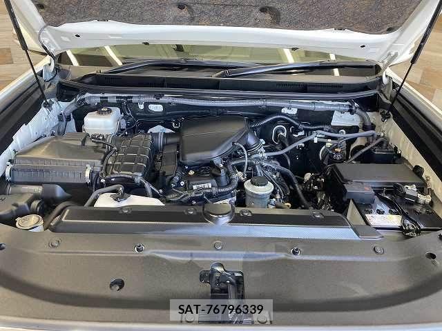 Toyota LAND CRUISER PRADO 2023-02 8245630-17