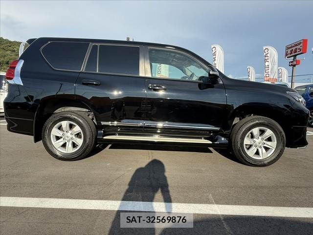 Toyota LAND CRUISER PRADO 2020-08 8245632-11