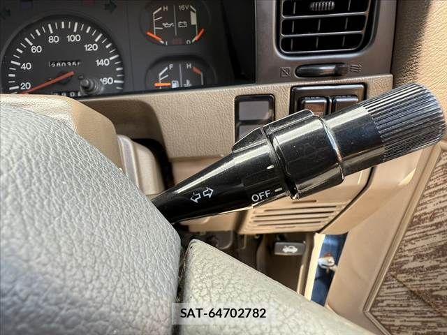 Toyota LAND CRUISER PRADO 1996-03 8245650-23