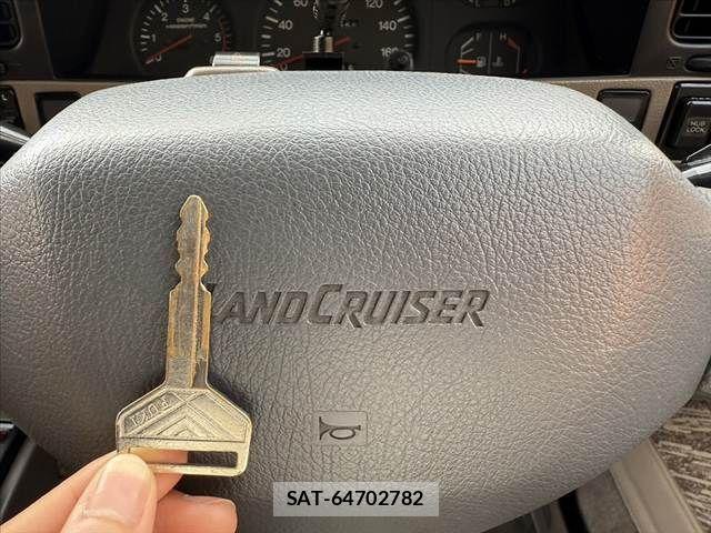 Toyota LAND CRUISER PRADO 1996-03 8245650-3