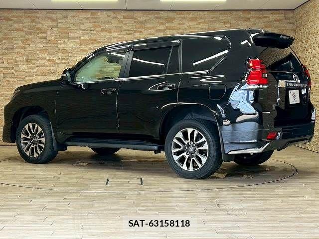 Toyota LAND CRUISER PRADO 2021-07 8245616-15
