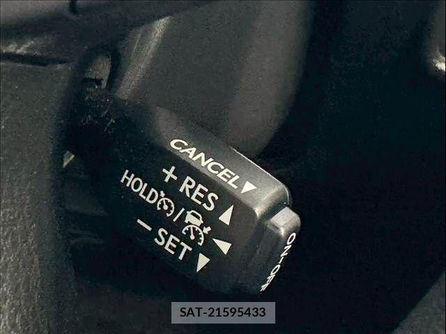 Toyota LAND CRUISER PRADO 2020-07 8245644-6