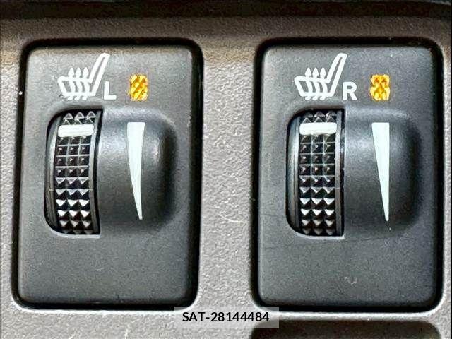 Toyota LAND CRUISER PRADO 2015-07 8245643-10