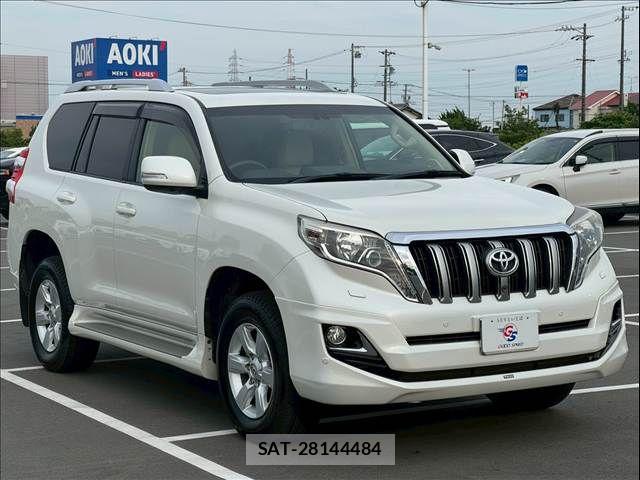 Toyota LAND CRUISER PRADO 2015-07 8245643-14