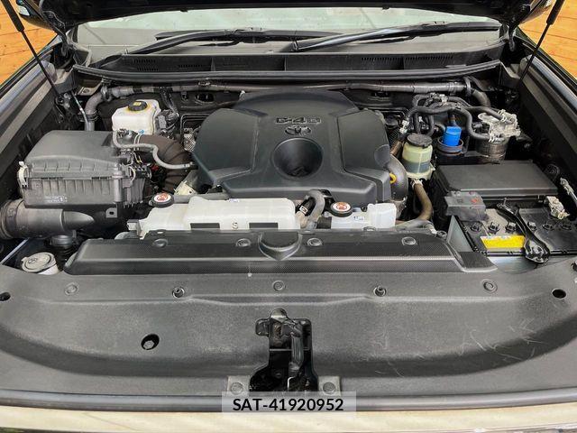 Toyota LAND CRUISER PRADO 2022-06 8245608-18