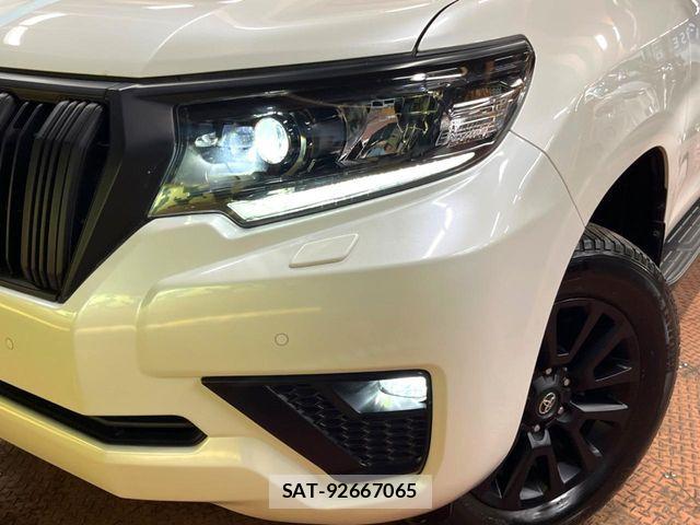 Toyota LAND CRUISER PRADO 2023-11 8245621-11
