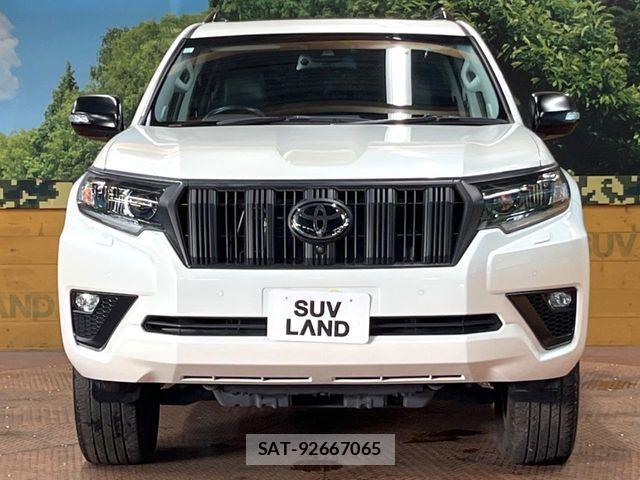 Toyota LAND CRUISER PRADO 2023-11 8245621-13