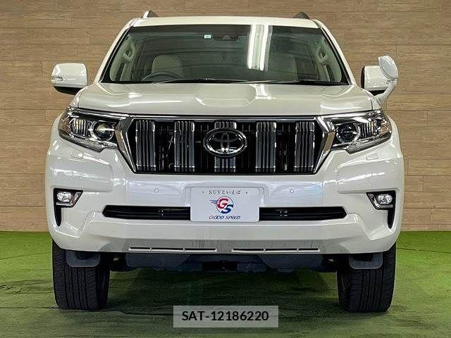 Toyota LAND CRUISER PRADO 2023-04 8245628-14