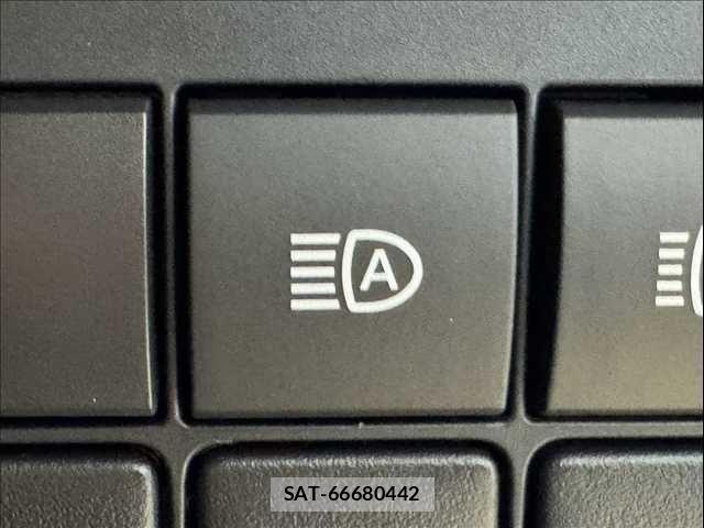 Toyota LAND CRUISER PRADO 2024-01 8245631-10