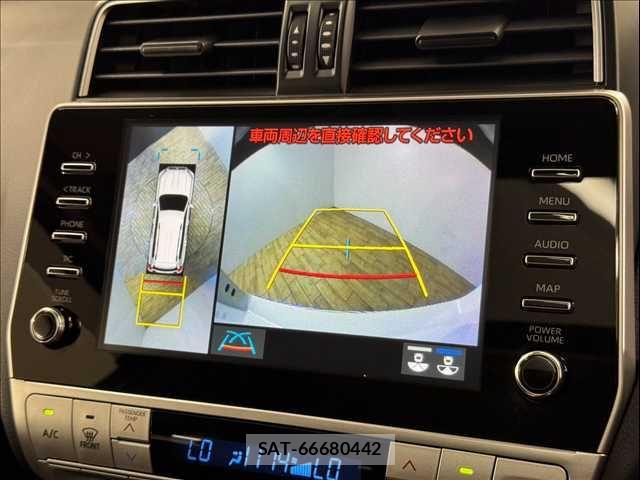 Toyota LAND CRUISER PRADO 2024-01 8245631-3
