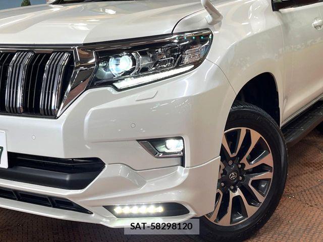 Toyota LAND CRUISER PRADO 2023-10 8245624-12
