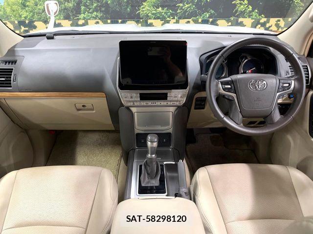 Toyota LAND CRUISER PRADO 2023-10 8245624-1