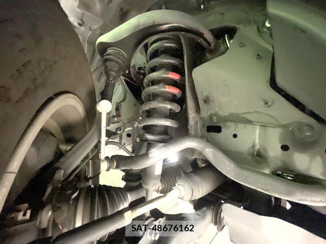 Toyota LAND CRUISER PRADO 2023-07 8245618-19