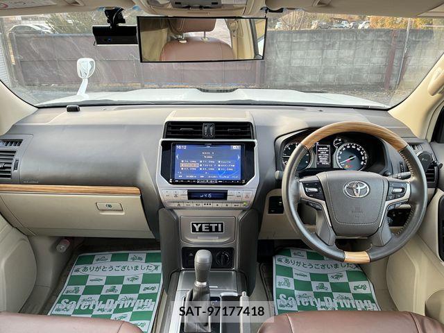 Toyota LAND CRUISER PRADO 2020-02 8245625-9