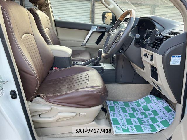 Toyota LAND CRUISER PRADO 2020-02 8245625-11