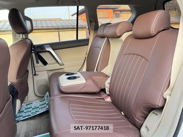 Toyota LAND CRUISER PRADO 2020-02 8245625-13