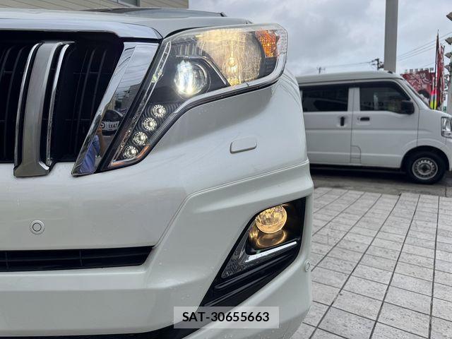 Toyota LAND CRUISER PRADO 2015-07 8315059-9