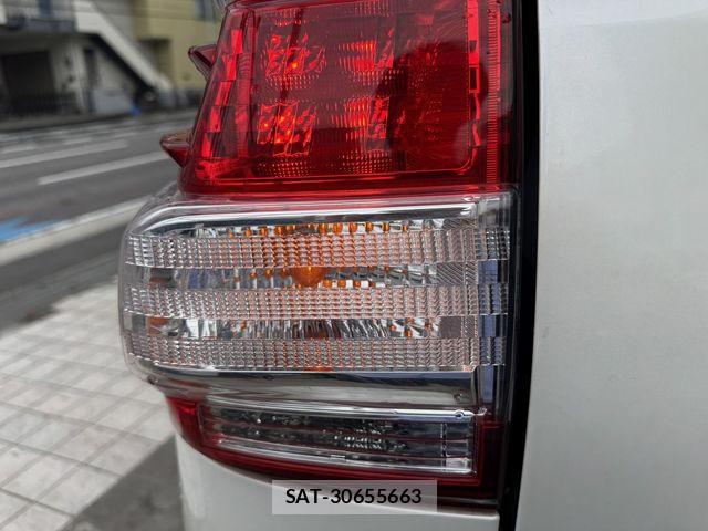 Toyota LAND CRUISER PRADO 2015-07 8315059-12
