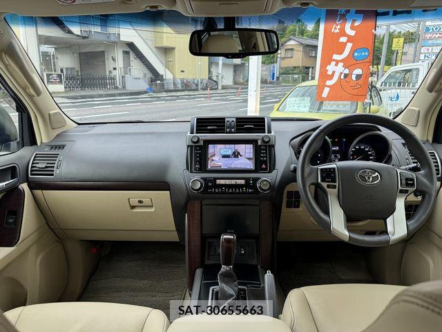 Toyota LAND CRUISER PRADO 2015-07 8315059-1