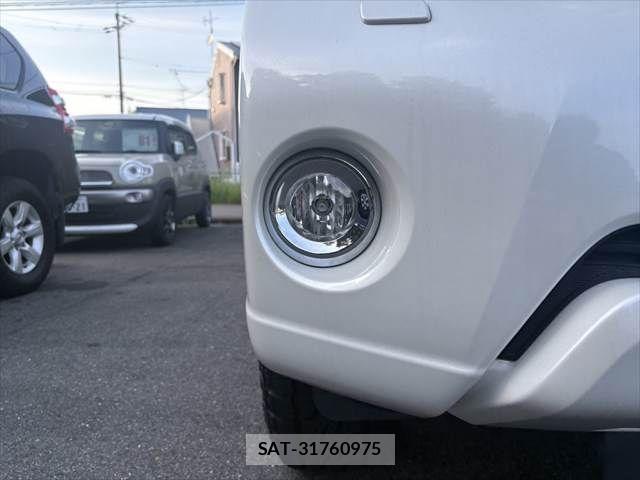 Toyota LAND CRUISER PRADO 2014-05 8315068-25