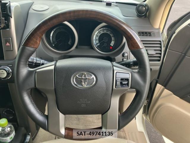 Toyota LAND CRUISER PRADO 2010-02 8315073-9