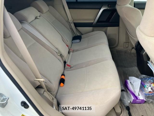 Toyota LAND CRUISER PRADO 2010-02 8315073-19