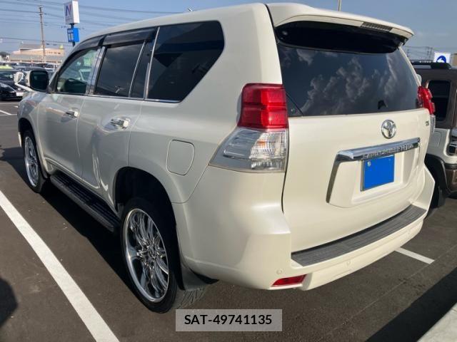 Toyota LAND CRUISER PRADO 2010-02 8315073-3