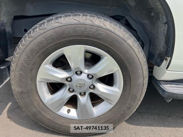 Toyota LAND CRUISER PRADO 2010-02 8315073-6